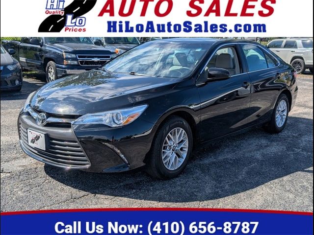 2017 Toyota Camry LE