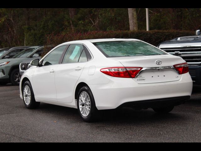 2017 Toyota Camry LE