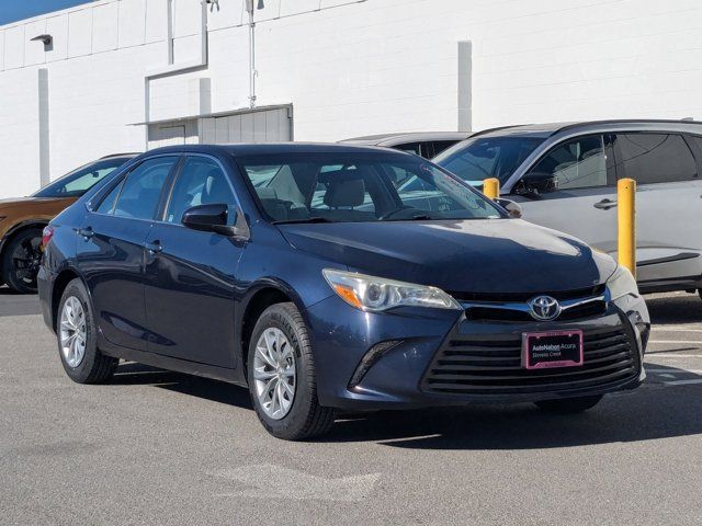 2017 Toyota Camry LE