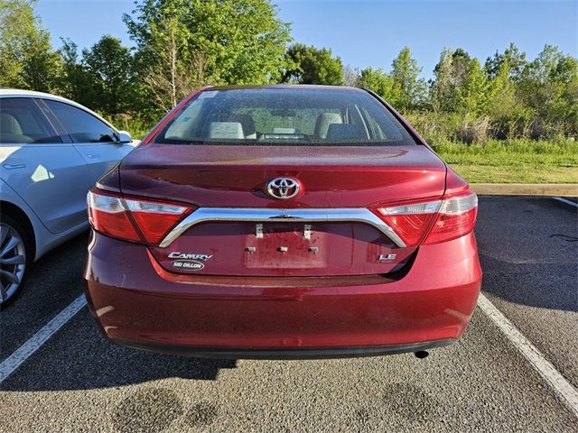 2017 Toyota Camry LE