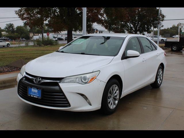 2017 Toyota Camry LE