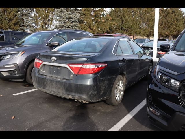 2017 Toyota Camry LE