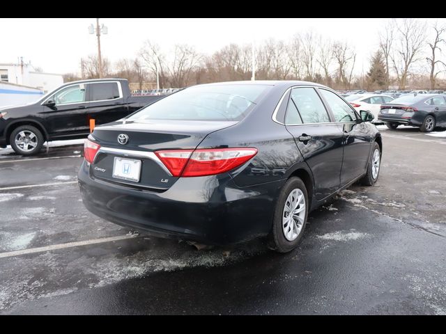 2017 Toyota Camry LE