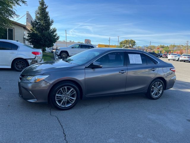 2017 Toyota Camry SE