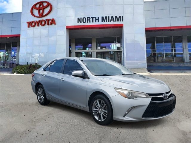 2017 Toyota Camry SE