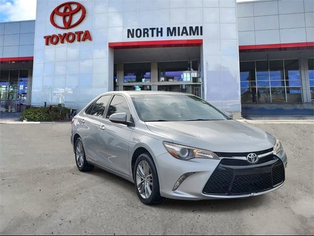 2017 Toyota Camry SE