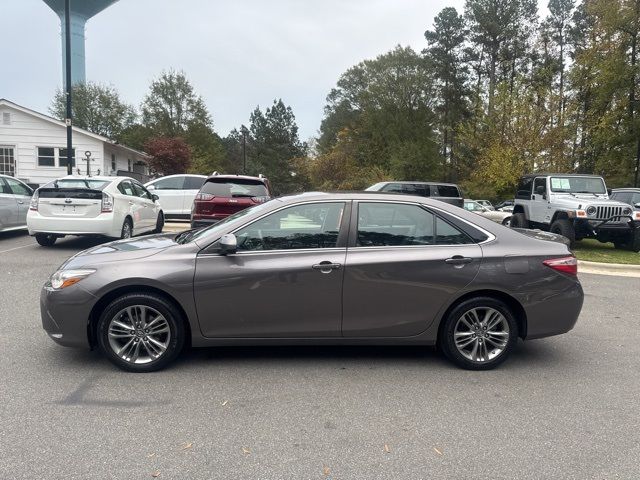 2017 Toyota Camry SE