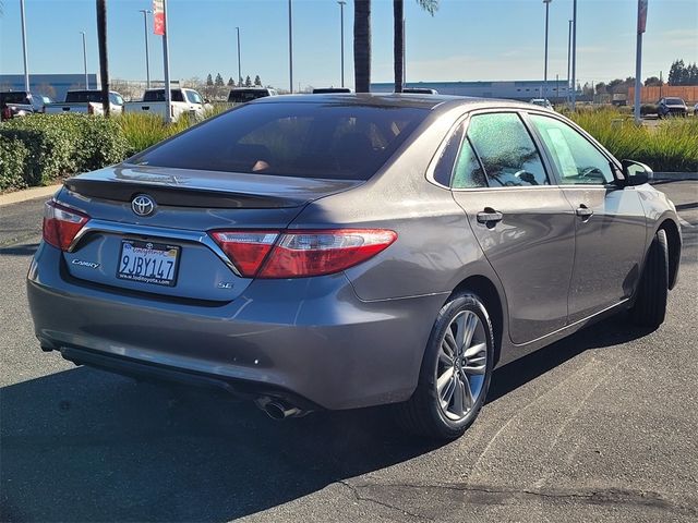 2017 Toyota Camry SE