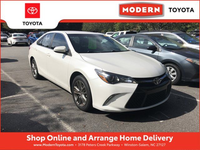 2017 Toyota Camry SE