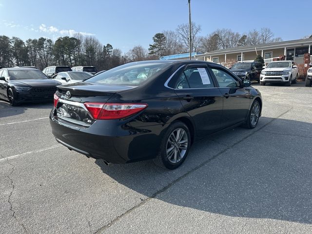 2017 Toyota Camry SE