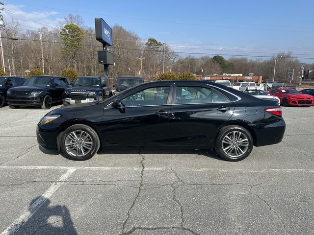 2017 Toyota Camry SE