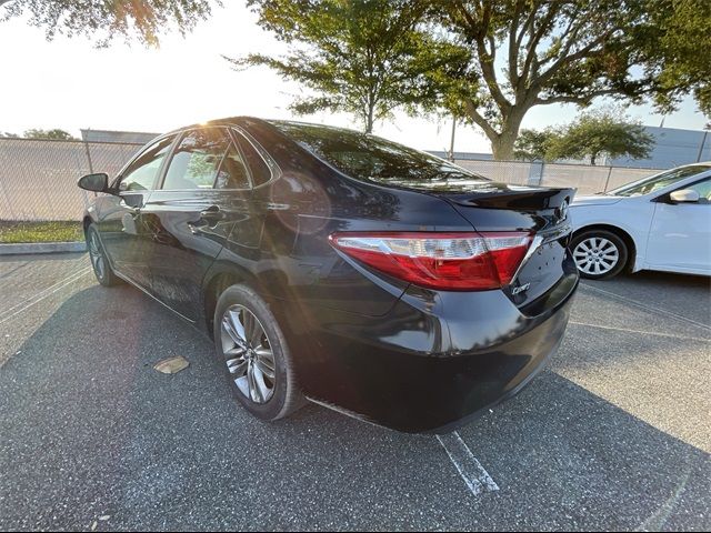 2017 Toyota Camry SE