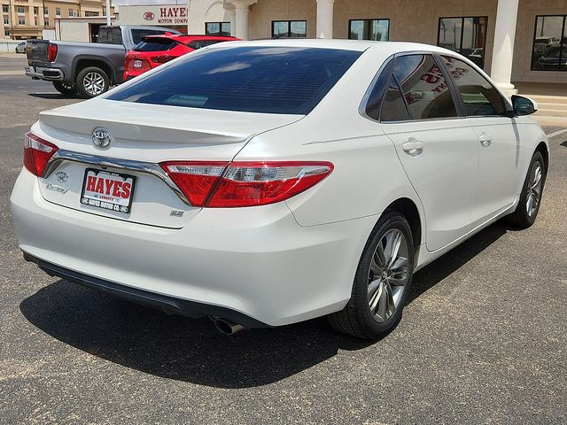 2017 Toyota Camry SE