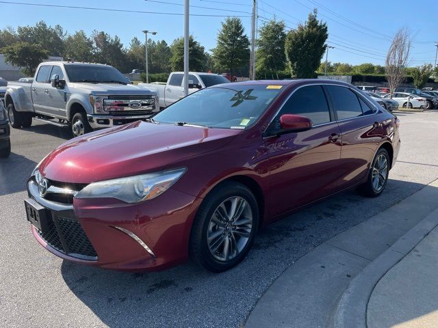 2017 Toyota Camry SE