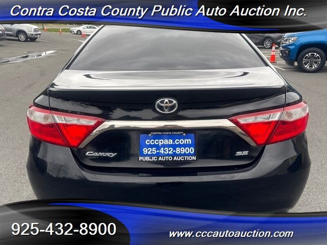 2017 Toyota Camry SE