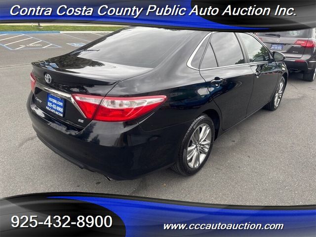 2017 Toyota Camry SE
