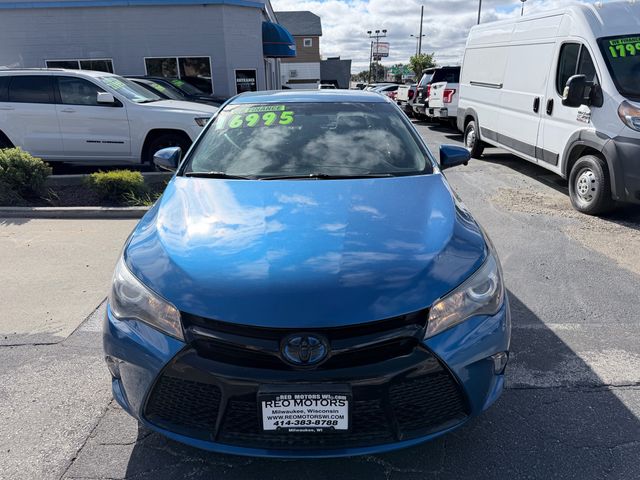 2017 Toyota Camry SE