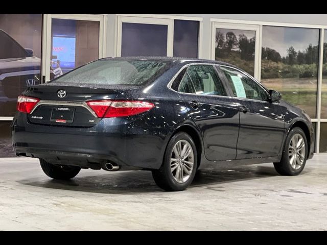 2017 Toyota Camry SE