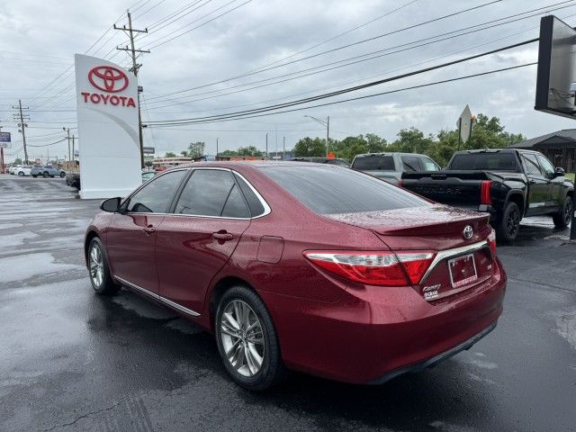 2017 Toyota Camry SE