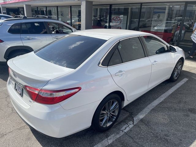 2017 Toyota Camry SE