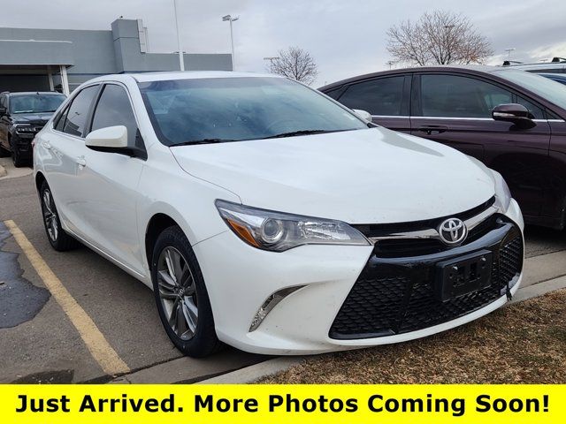 2017 Toyota Camry SE