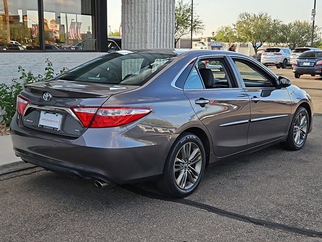 2017 Toyota Camry SE