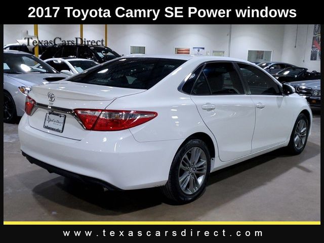 2017 Toyota Camry SE