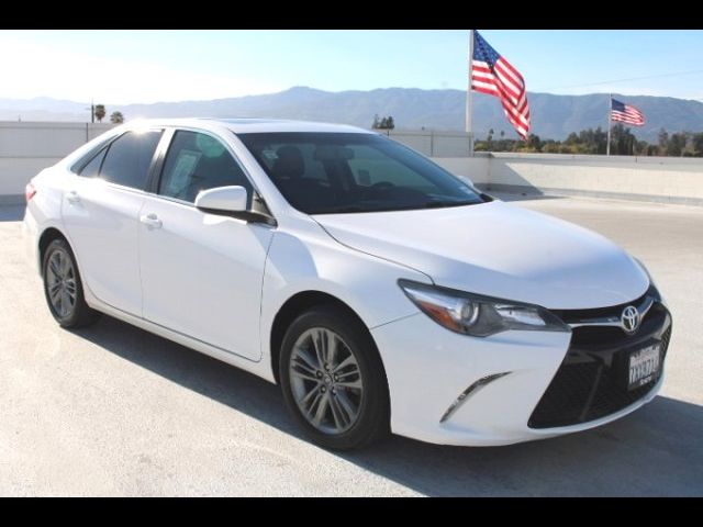 2017 Toyota Camry SE