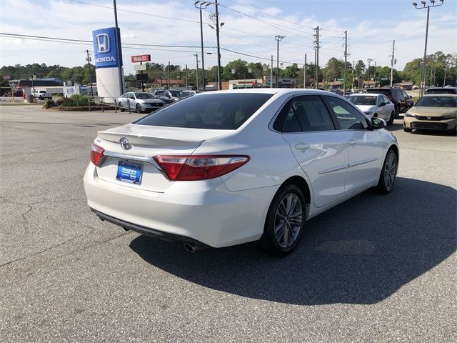 2017 Toyota Camry SE