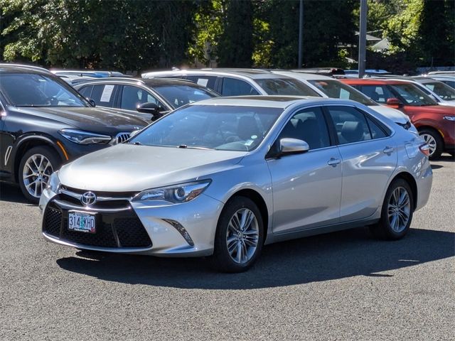 2017 Toyota Camry SE