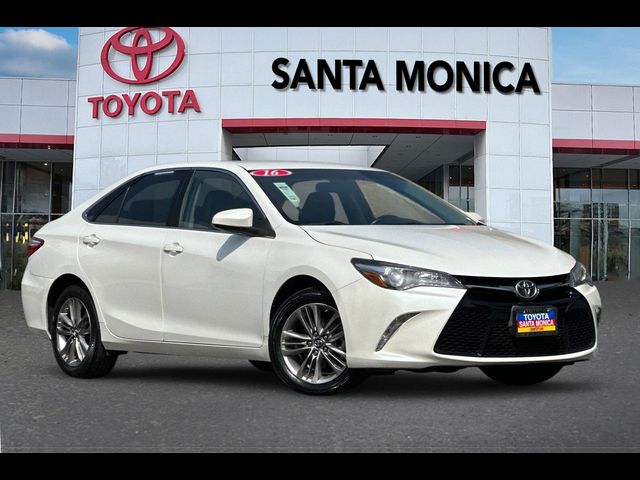 2017 Toyota Camry SE