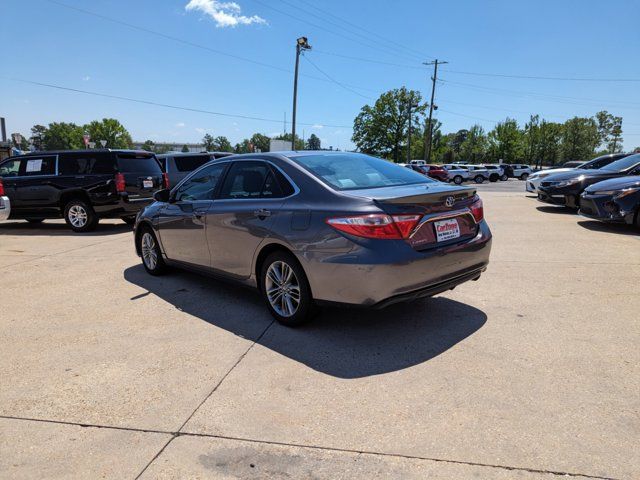 2017 Toyota Camry SE