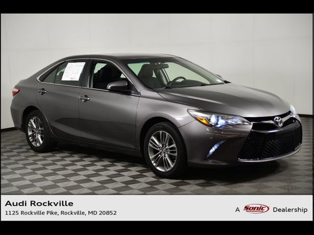 2017 Toyota Camry SE