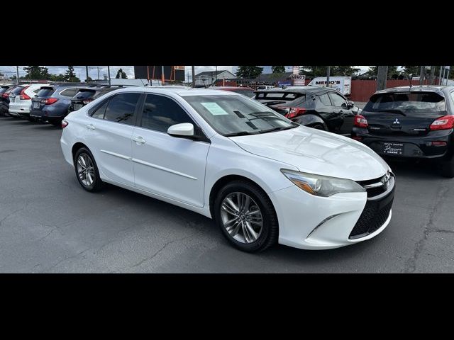 2017 Toyota Camry SE
