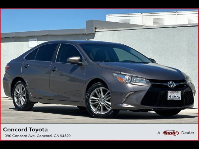 2017 Toyota Camry SE