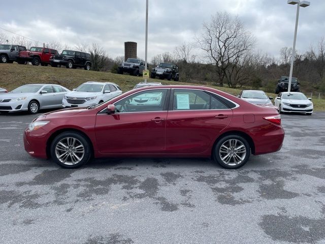 2017 Toyota Camry SE