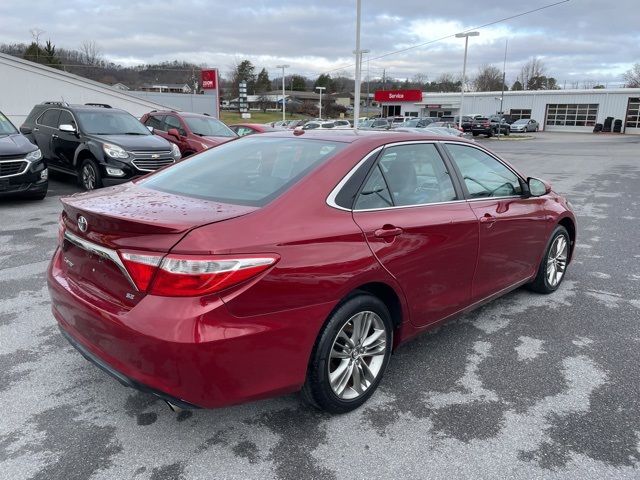 2017 Toyota Camry SE