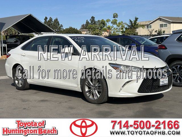 2017 Toyota Camry SE