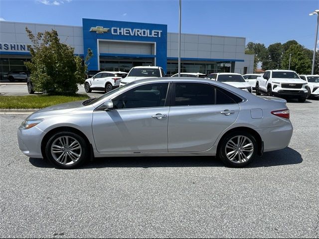 2017 Toyota Camry SE