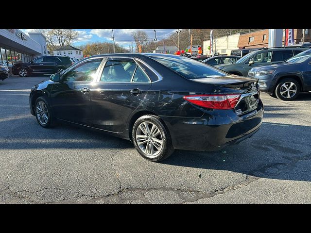 2017 Toyota Camry SE