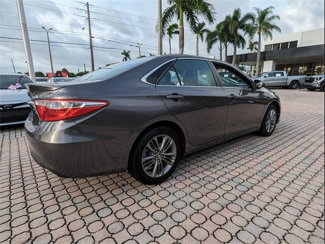 2017 Toyota Camry SE