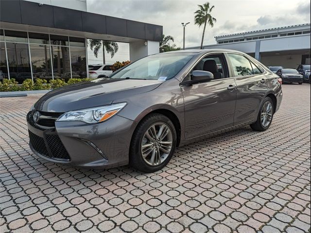 2017 Toyota Camry SE