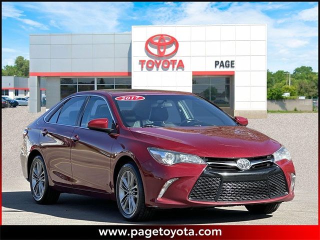 2017 Toyota Camry SE