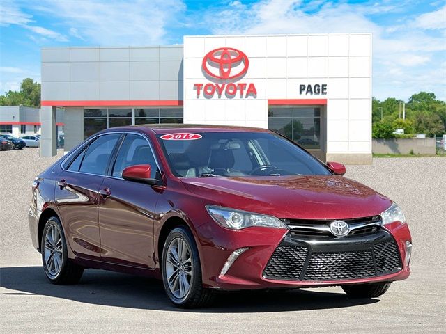 2017 Toyota Camry SE