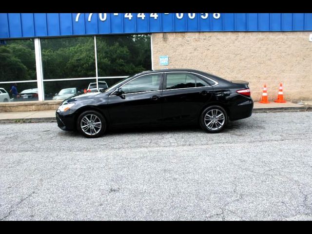 2017 Toyota Camry SE