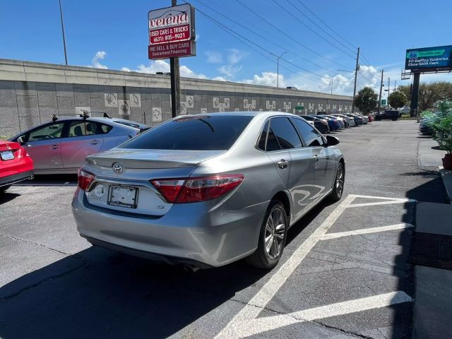 2017 Toyota Camry SE