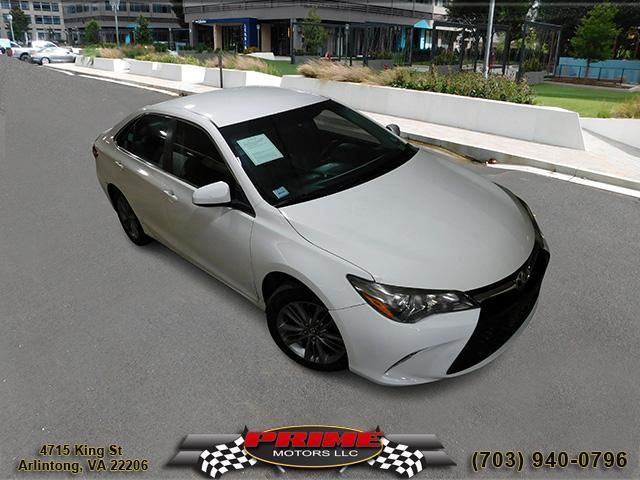 2017 Toyota Camry SE