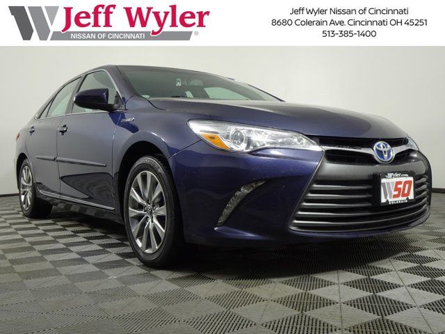 2017 Toyota Camry Hybrid XLE