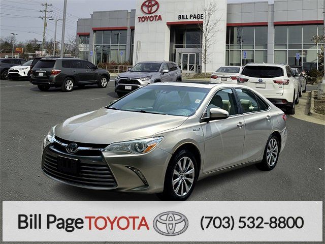 2017 Toyota Camry Hybrid XLE