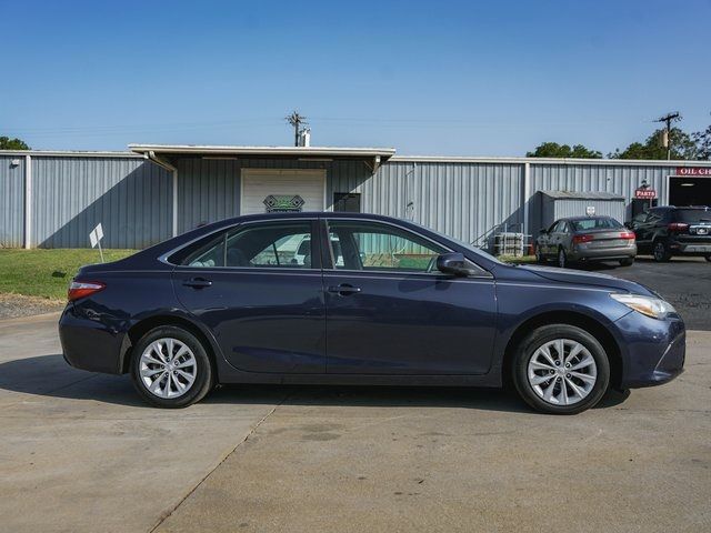 2017 Toyota Camry XLE